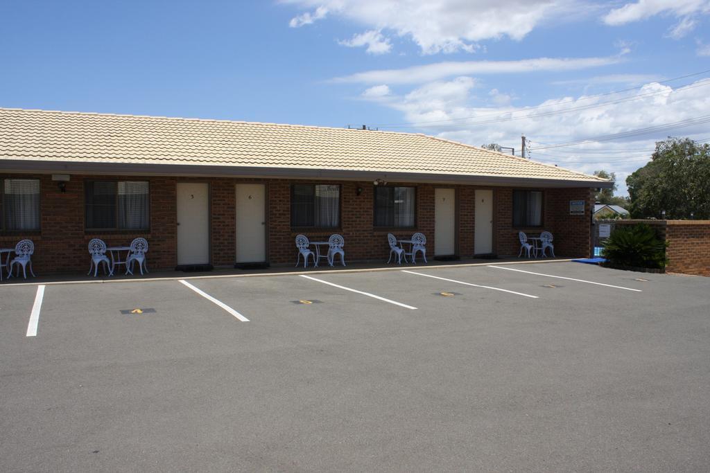 Mid Town Inn Narrabri Værelse billede